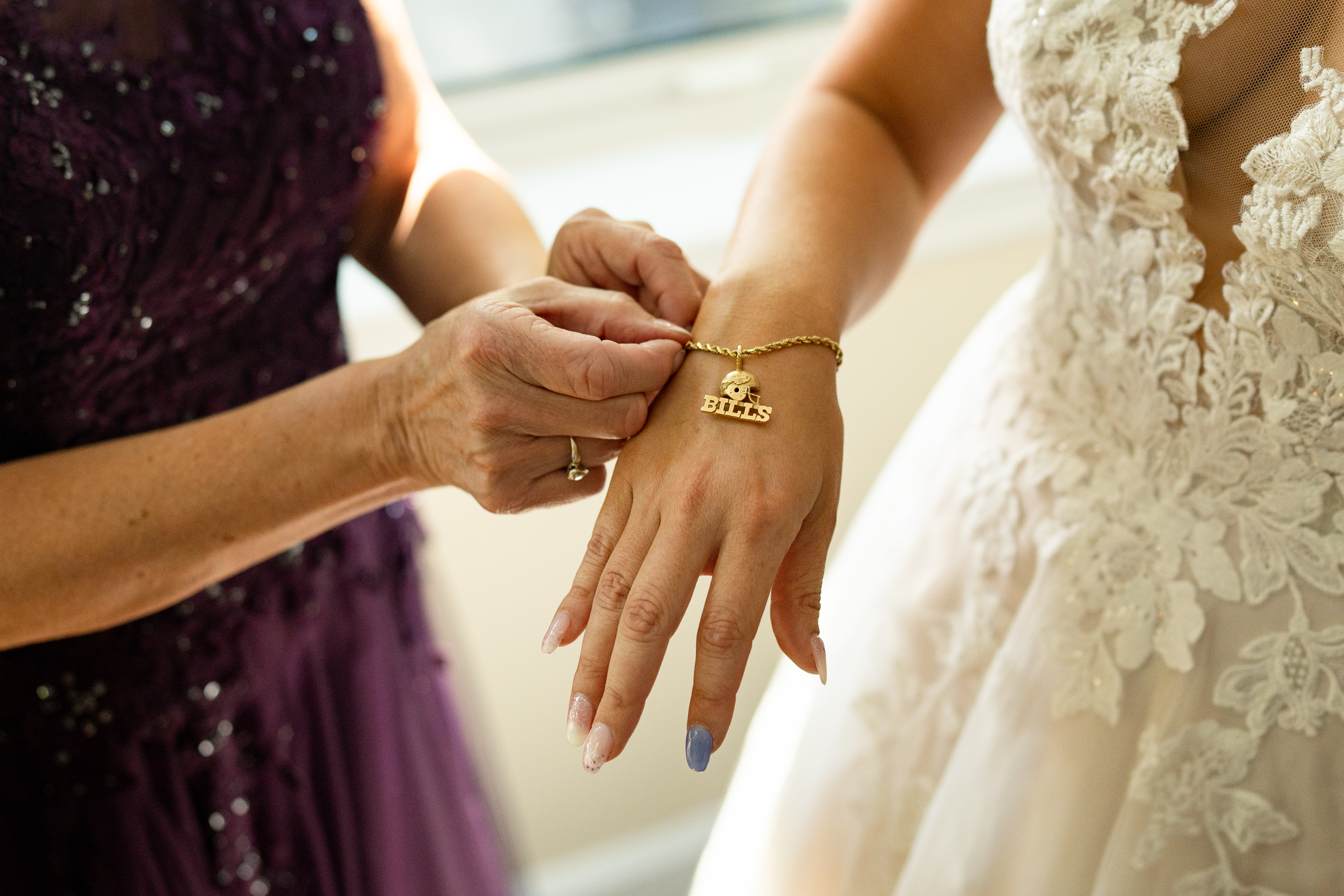 Carly & Alex's Avanti Mansion Wedding - slzphotography.com