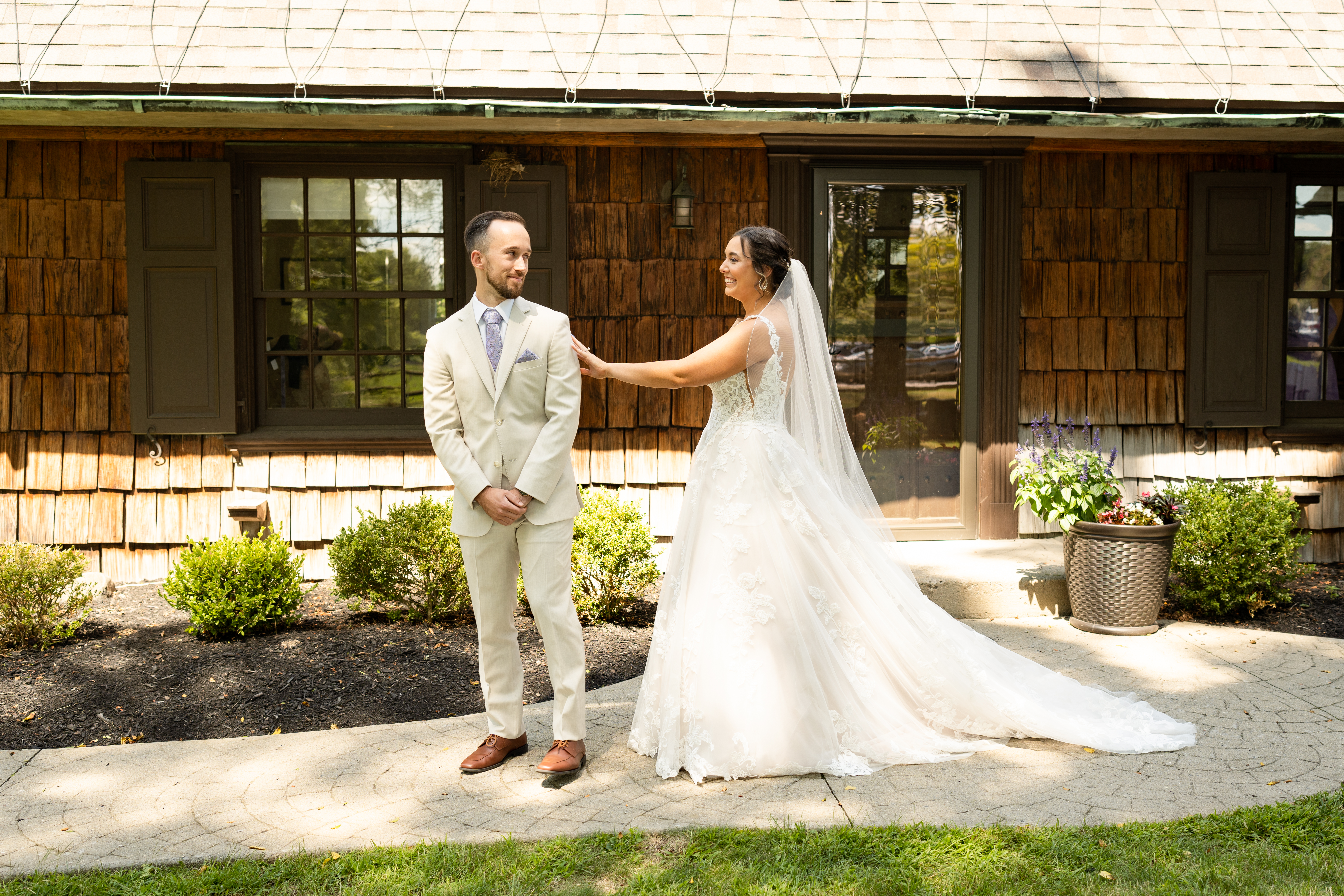 Carly & Alex's Avanti Mansion Wedding - slzphotography.com